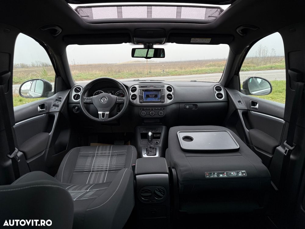 Volkswagen Tiguan 2.0 TDI SCR 4MOTION BlueMotion Technology DSG Lounge Sport & Style - 9