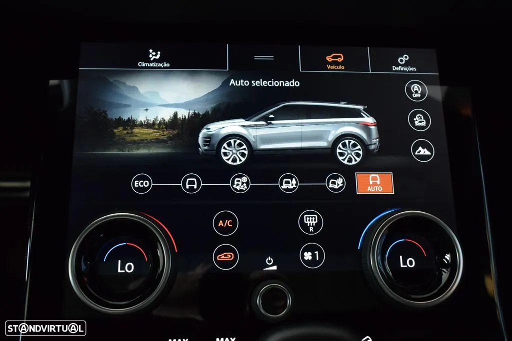 Land Rover Range Rover Evoque 2.0 D150 AWD R-Dynamic S Auto - 29