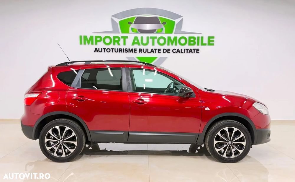 Nissan Qashqai 1.6 DCI 4 x 4 DPF Start/Stop 360 - 12