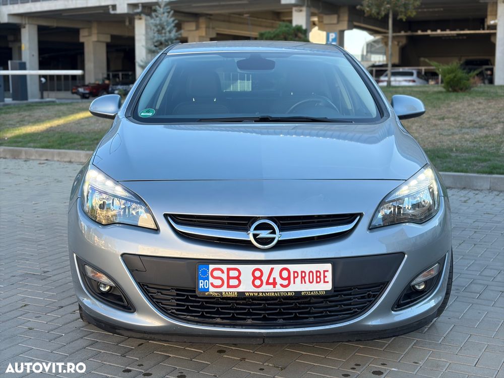 Opel Astra - 12