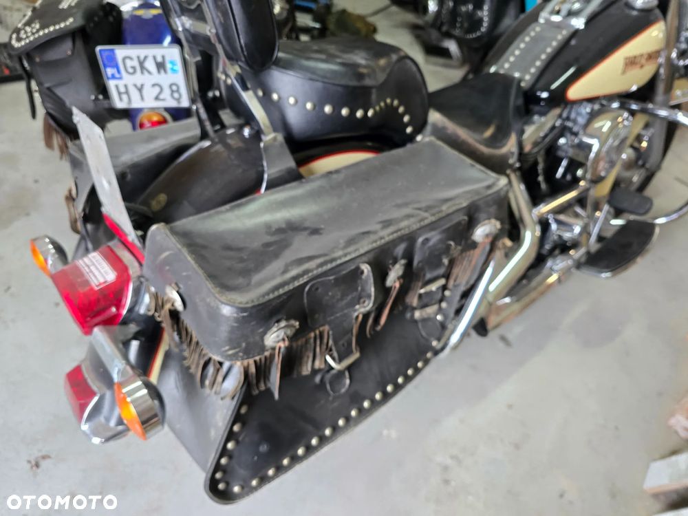 Harley-Davidson Softail Heritage Classic - 18