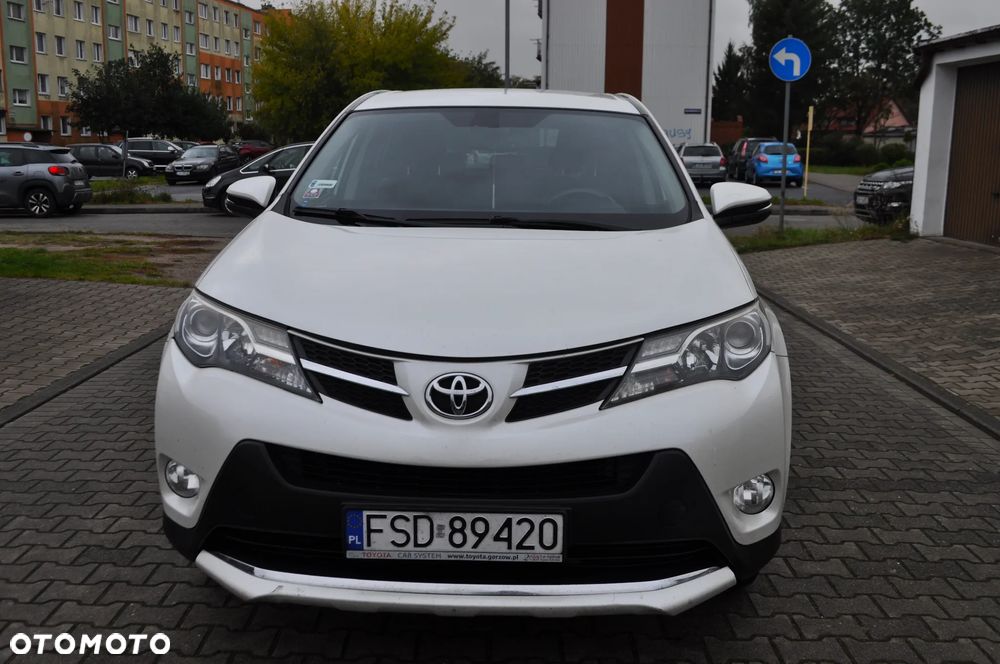 Toyota RAV4 2.2 D-4D 4x4 Executive - 2