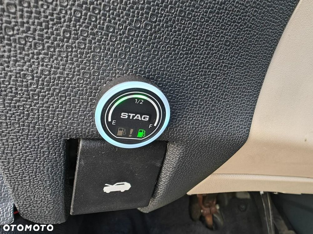 Ford EcoSport - 24