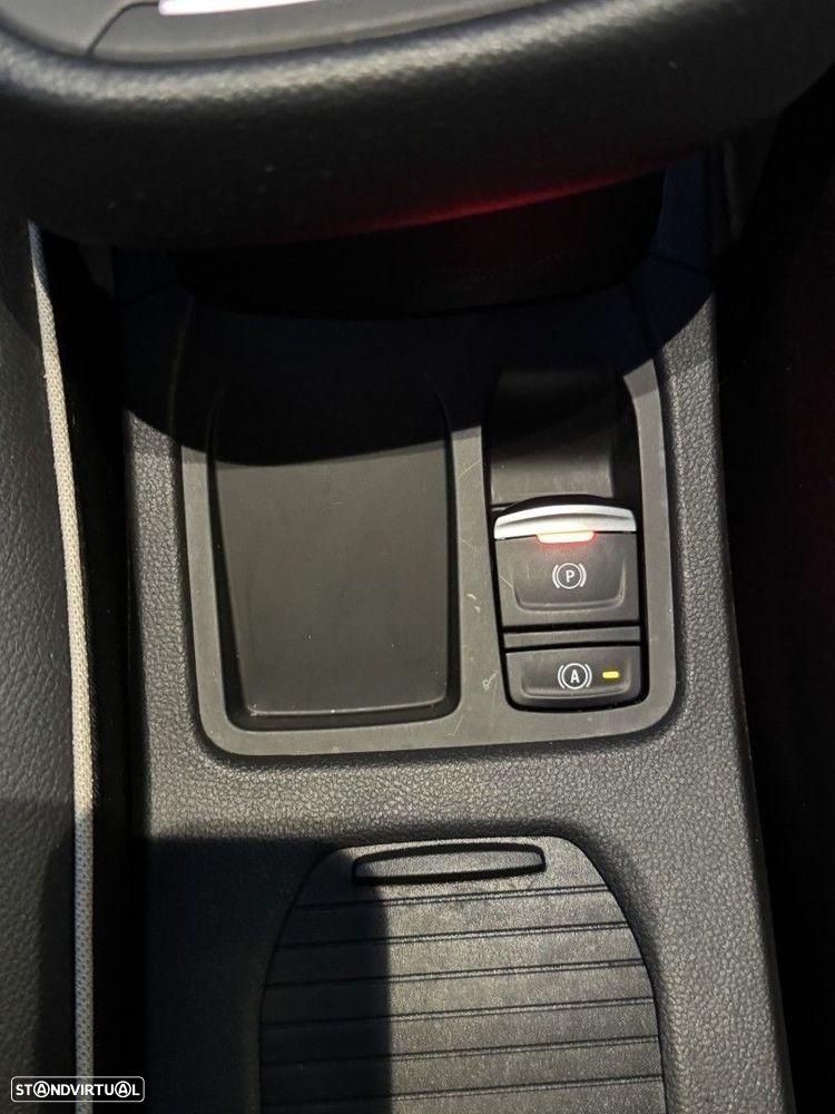 Renault Clio 1.0 TCe Techno - 26