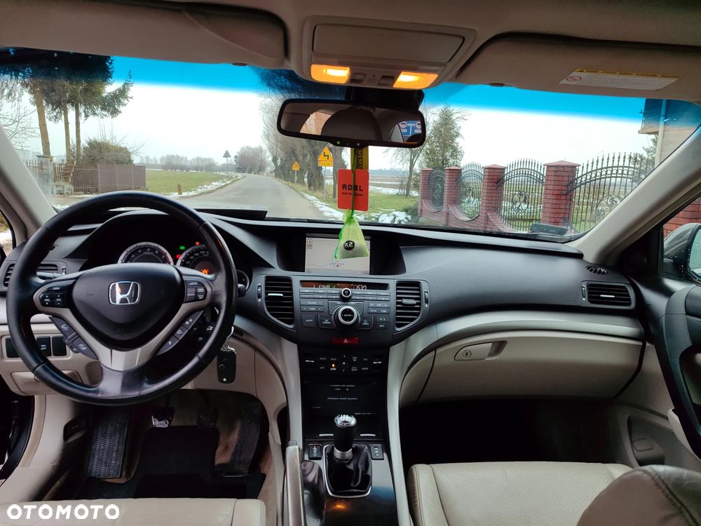 Honda Accord 2.0 Executive - 6