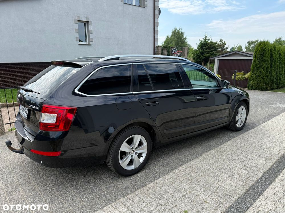 Skoda Octavia 2.0 TDI Elegance DSG - 16