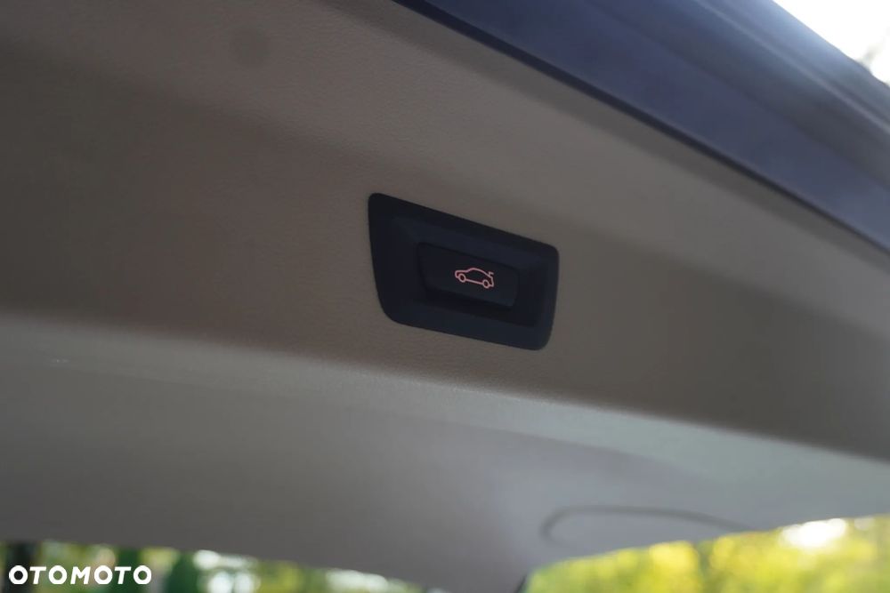 BMW X3 sDrive18d - 33