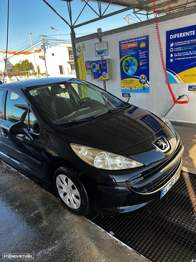 Peugeot 207 1.4 HDi Sport - 11