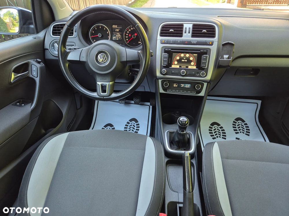 Volkswagen Polo 1.2 Life - 40