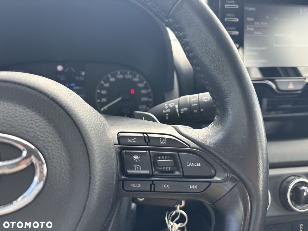 Toyota Yaris 1.5 Comfort CVT - 14