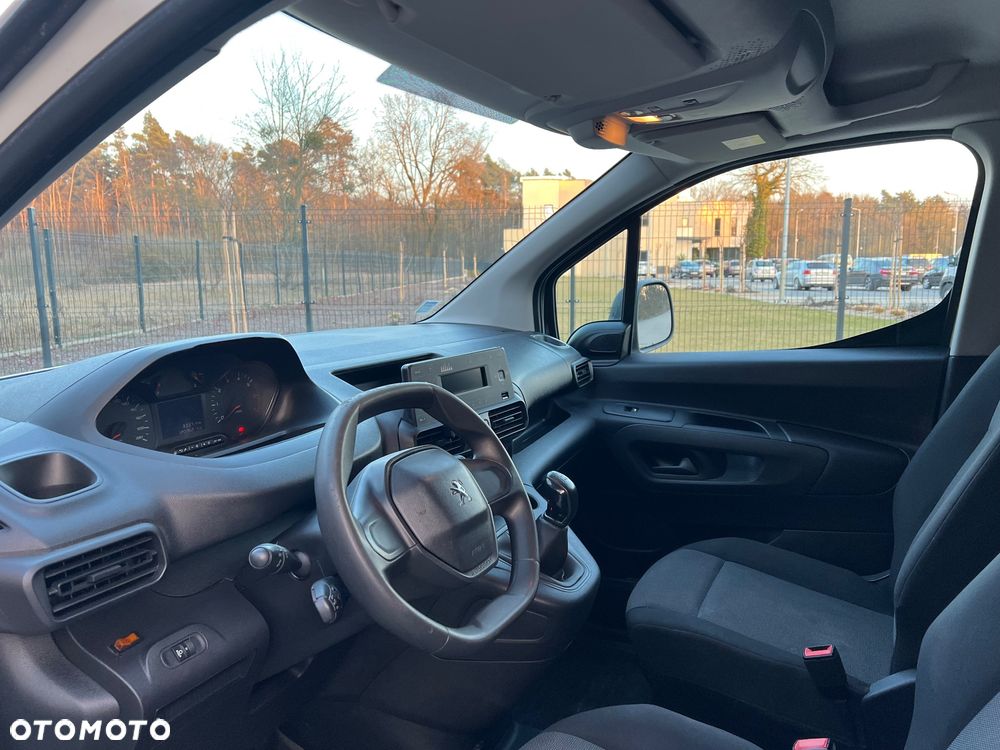 Peugeot Partner - 10