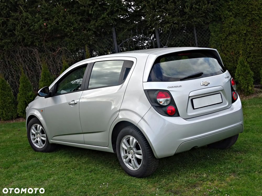 Chevrolet Aveo - 3