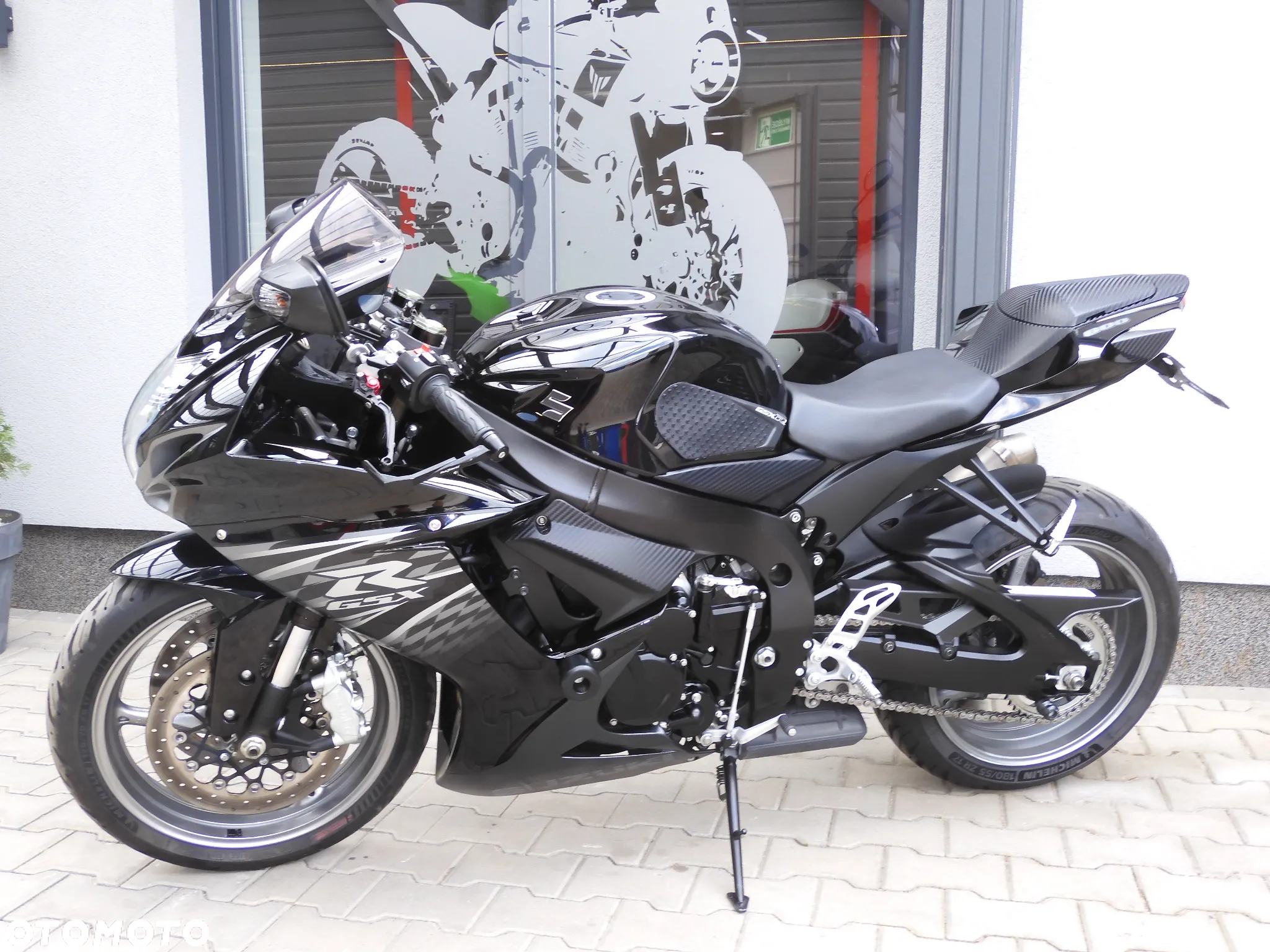 Suzuki GSX-R - 27