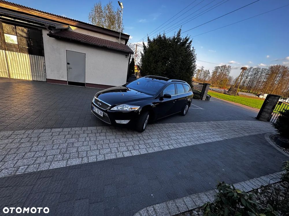 Ford Mondeo - 34