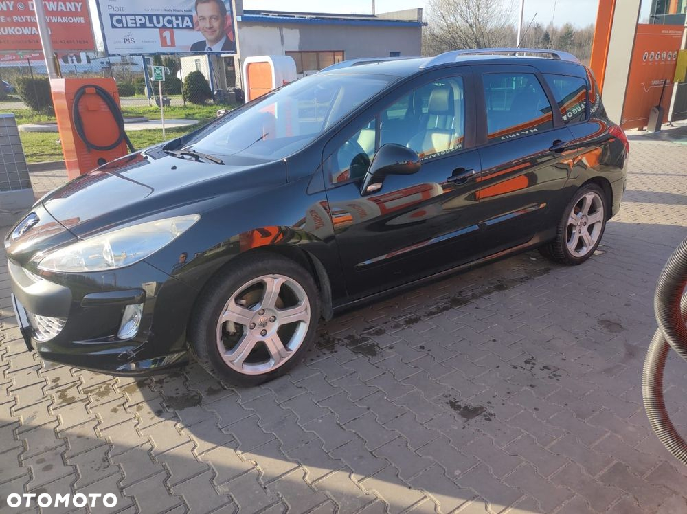 Peugeot 308 1.6 Premium Plus - 4