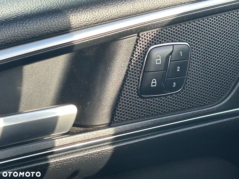 Ford S-Max 2.0 TDCi Titanium PowerShift - 28