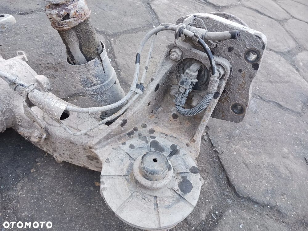 Belka zawieszenia tylnego tył Opel Zafira B piasty wiązka ABS - 4