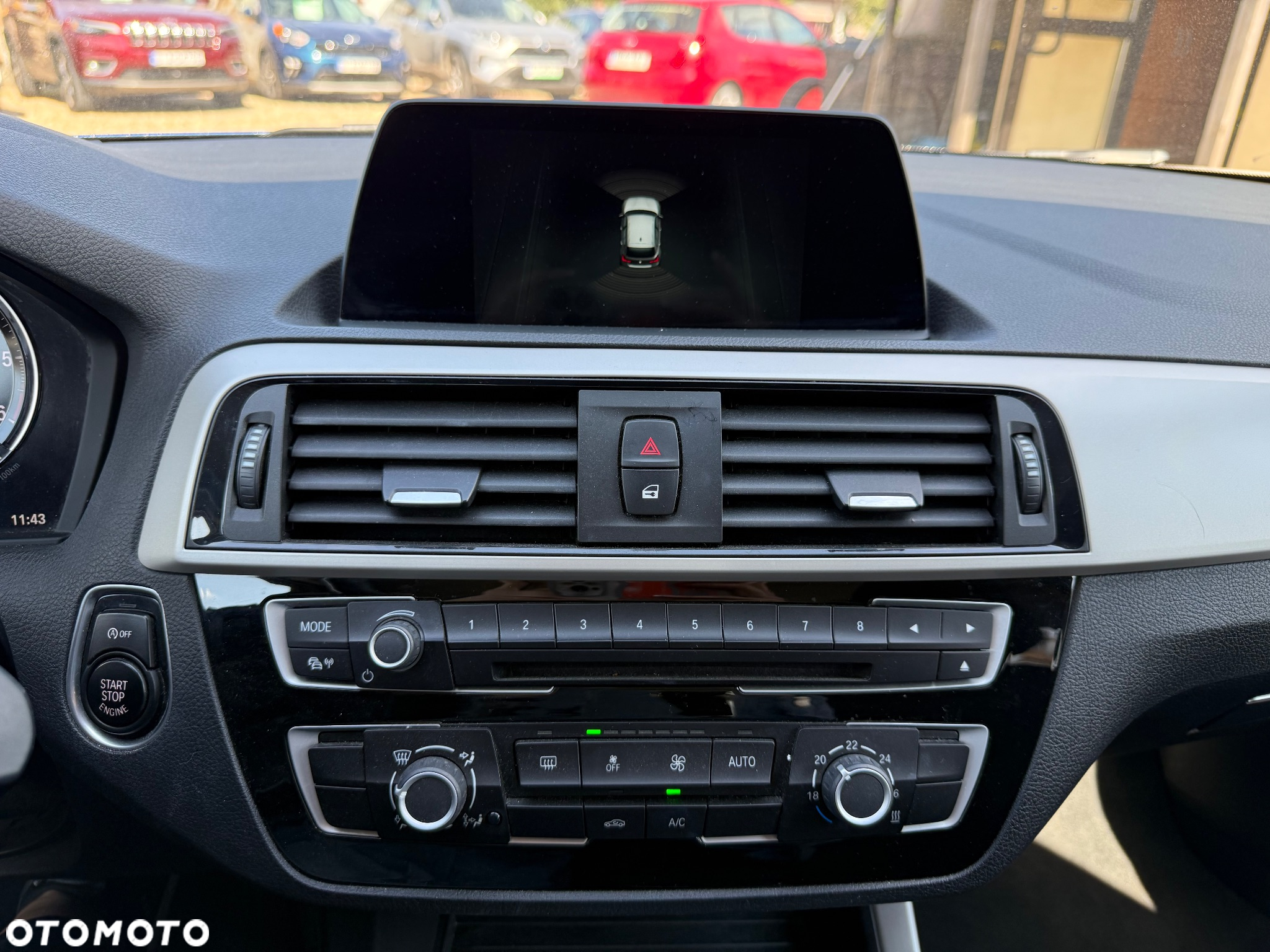 BMW Seria 1 116d - 28