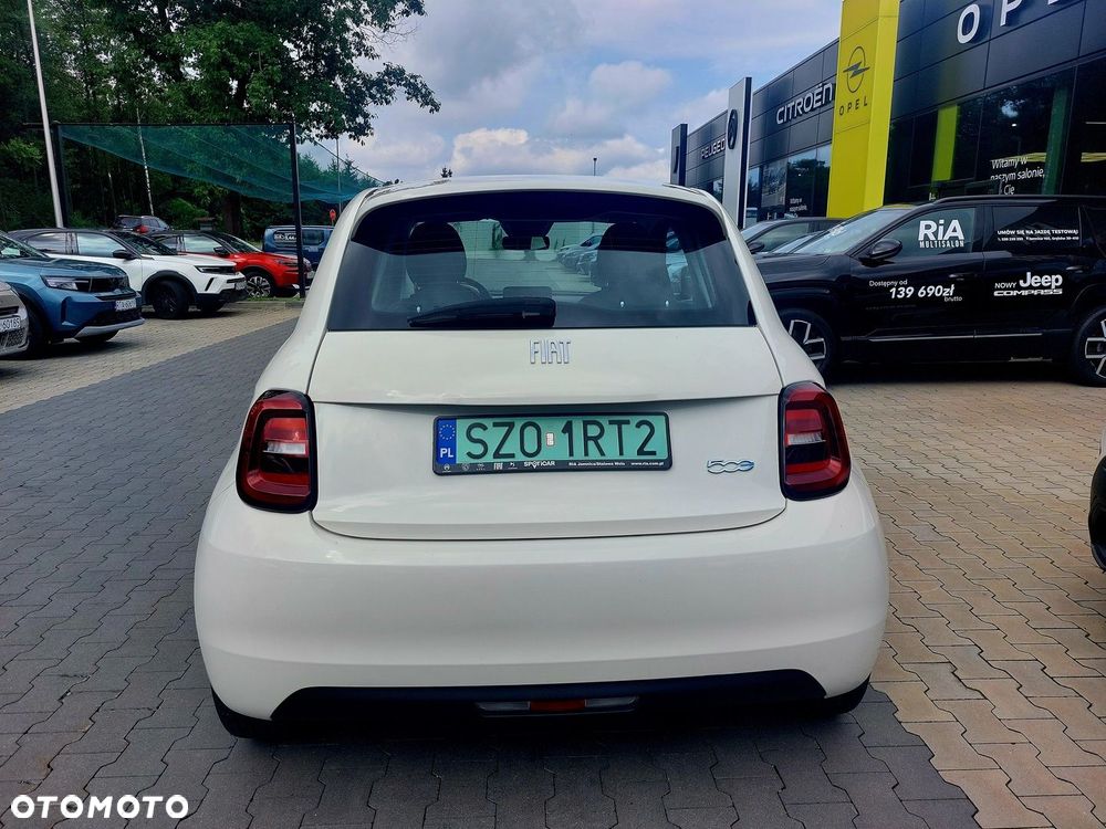 Fiat 500e - 4