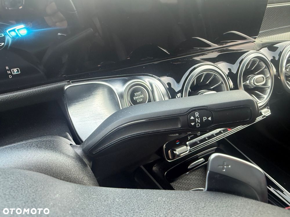 Mercedes-Benz GLB 2019