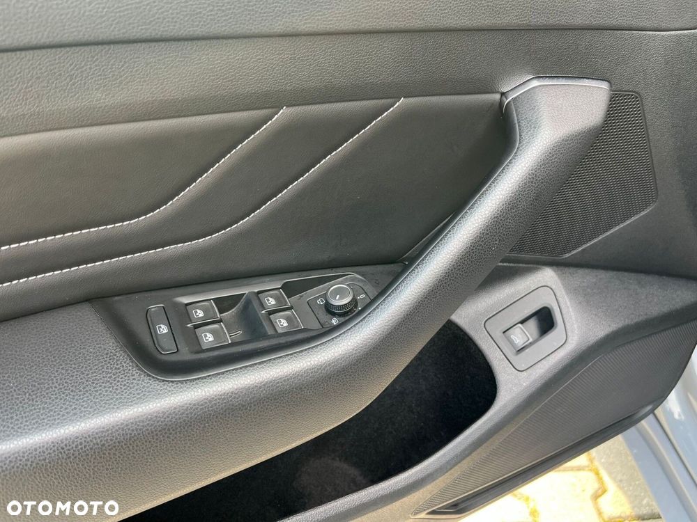 Volkswagen Arteon 2.0 TSI R-Line DSG - 13