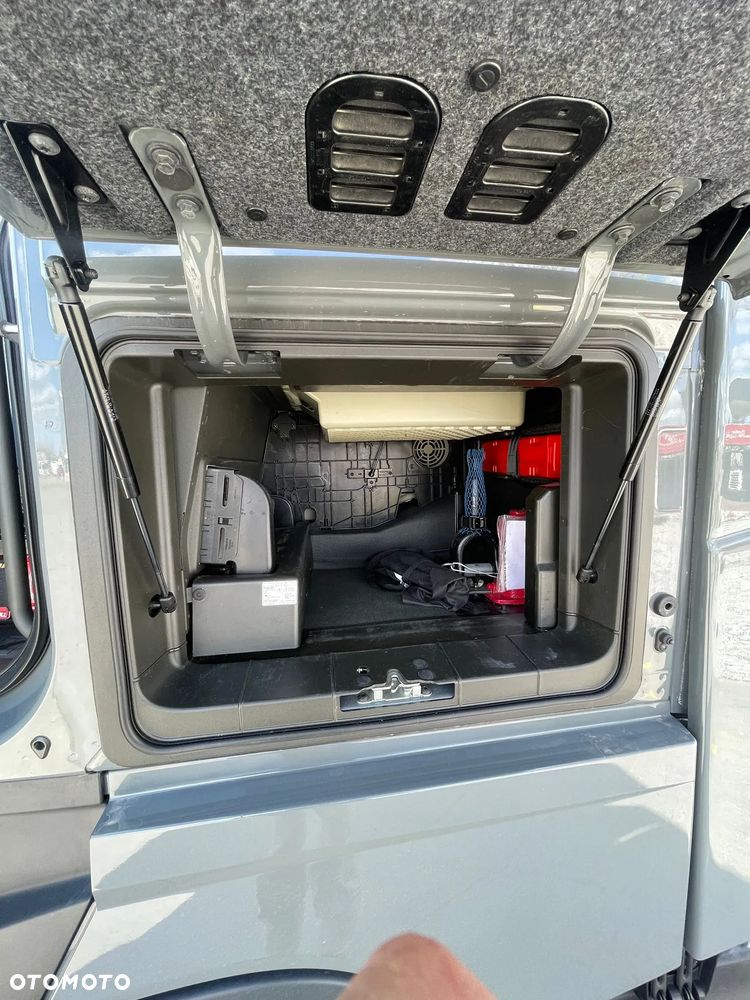 Volvo FH4 AERO 4x2 460 KM GLOBETROTTER XL LOW DECK - 14