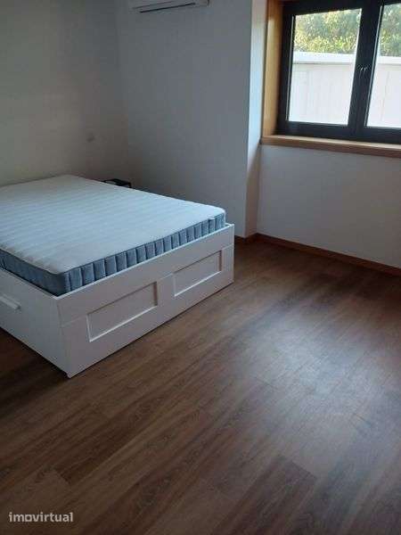 Apartamento T2 c/ garagem fechada - Grande imagem: 3/7