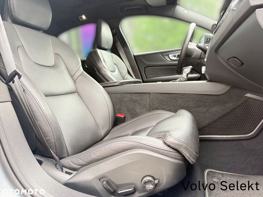 Volvo S60 - 24