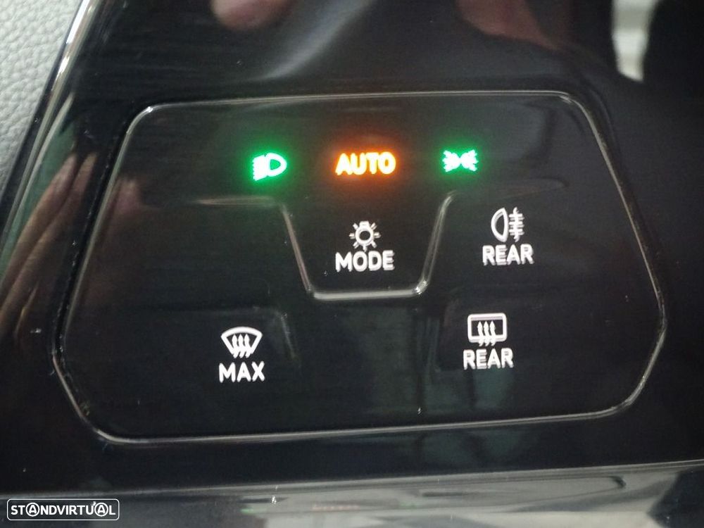 VW Golf 1.0 TSI Life - 11