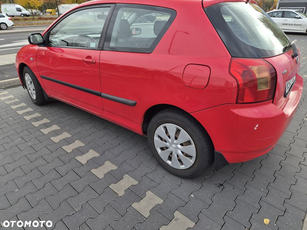 Toyota Corolla - 3