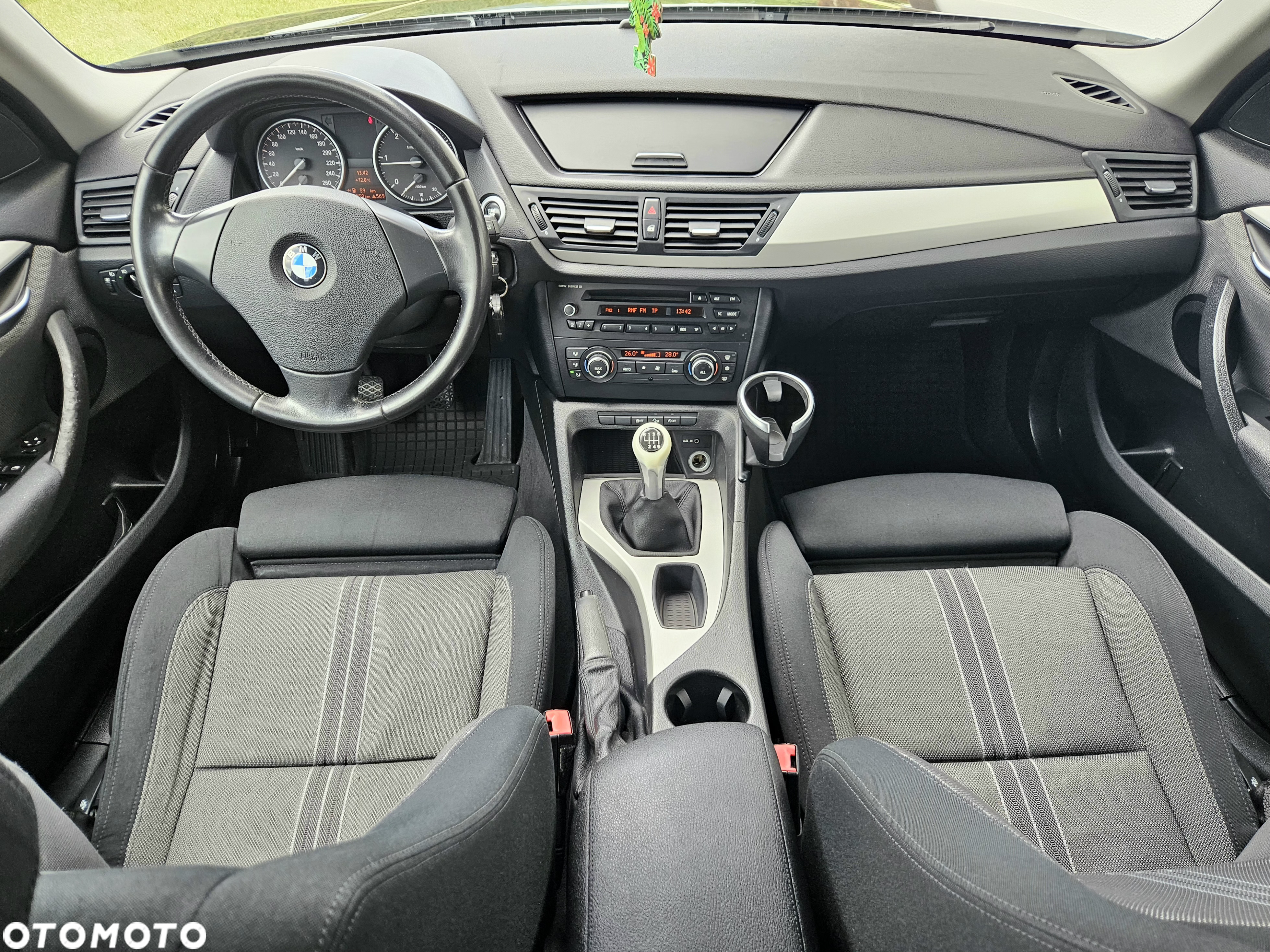 BMW X1 xDrive18d Sport Line - 34
