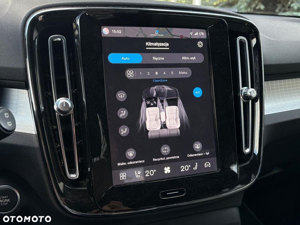 Volvo XC 40 - 25