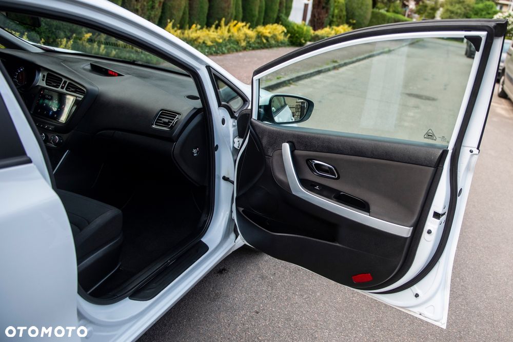 Kia Ceed 1.4 CVVT Vision - 37