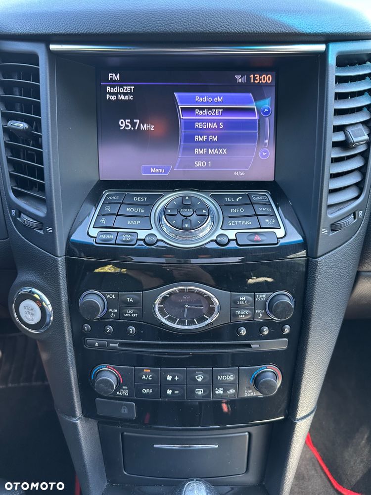 Infiniti Q70 3.0d S Premium - 19