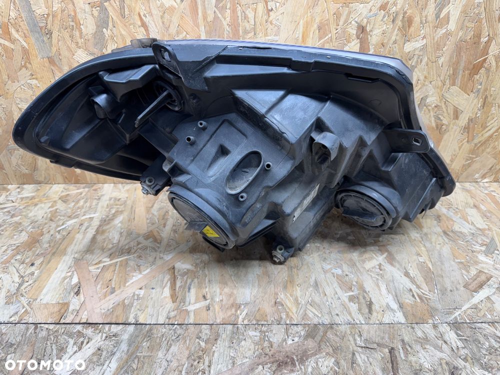 Przednia lewa lampa Mercedes sprinter 906 lift - 2