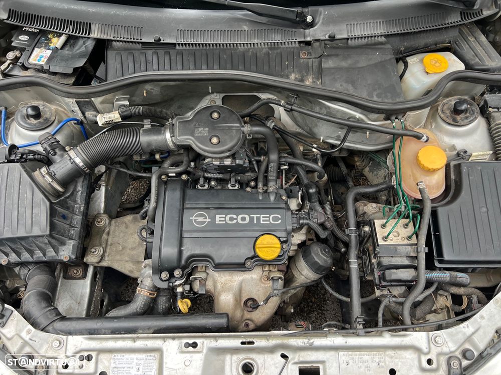 Opel Corsa 1.0 12V Confort - 11