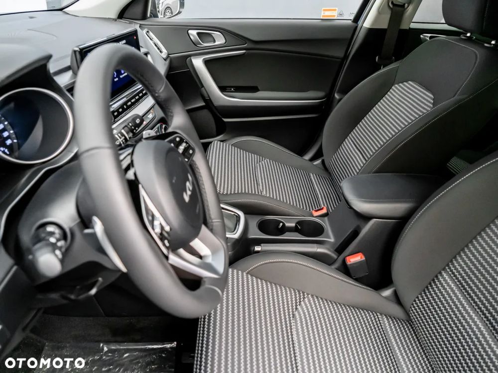 Kia XCeed 1.5 T-GDI M DCT - 21