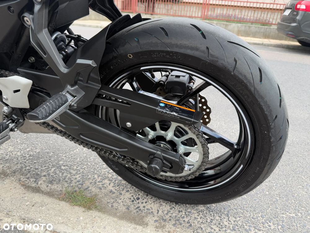 Kawasaki Ninja - 15