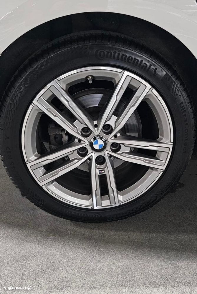 BMW 116 d Pack Desportivo M Auto - 31