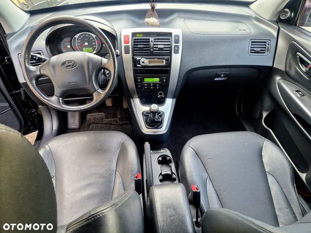 Hyundai Tucson - 11