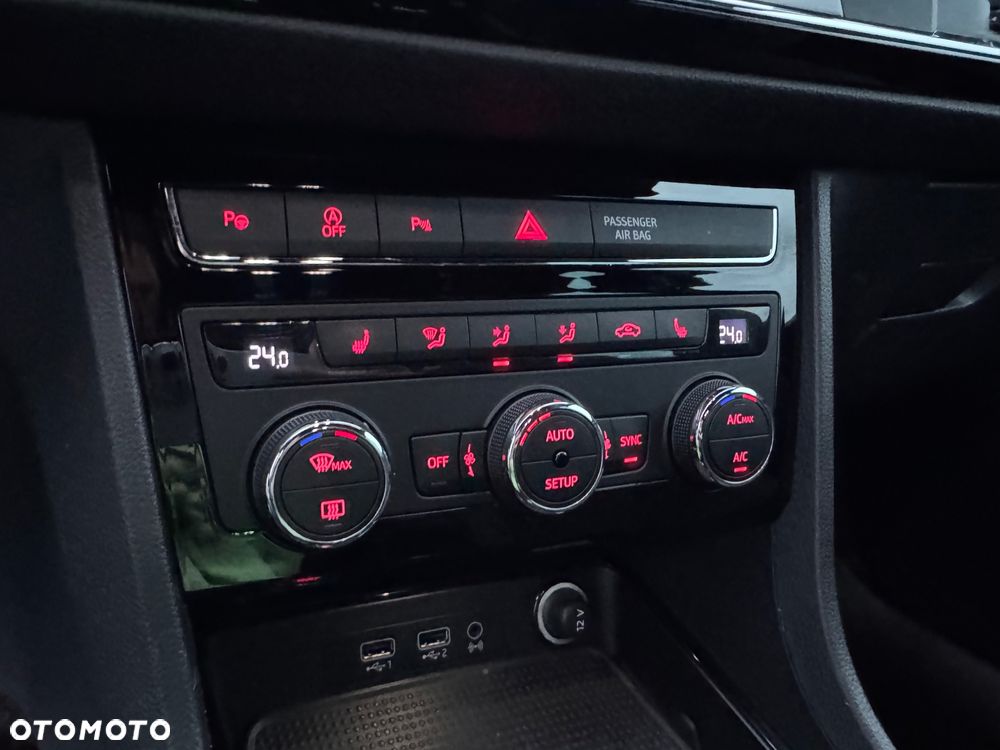 Seat Ateca 2.0 TDI 4Drive XCELLENCE - 10