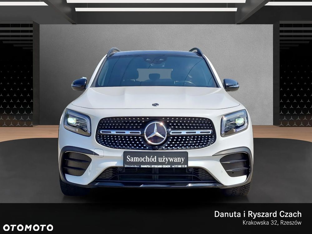 Mercedes-Benz GLB 250 4-Matic 8G-DCT - 8