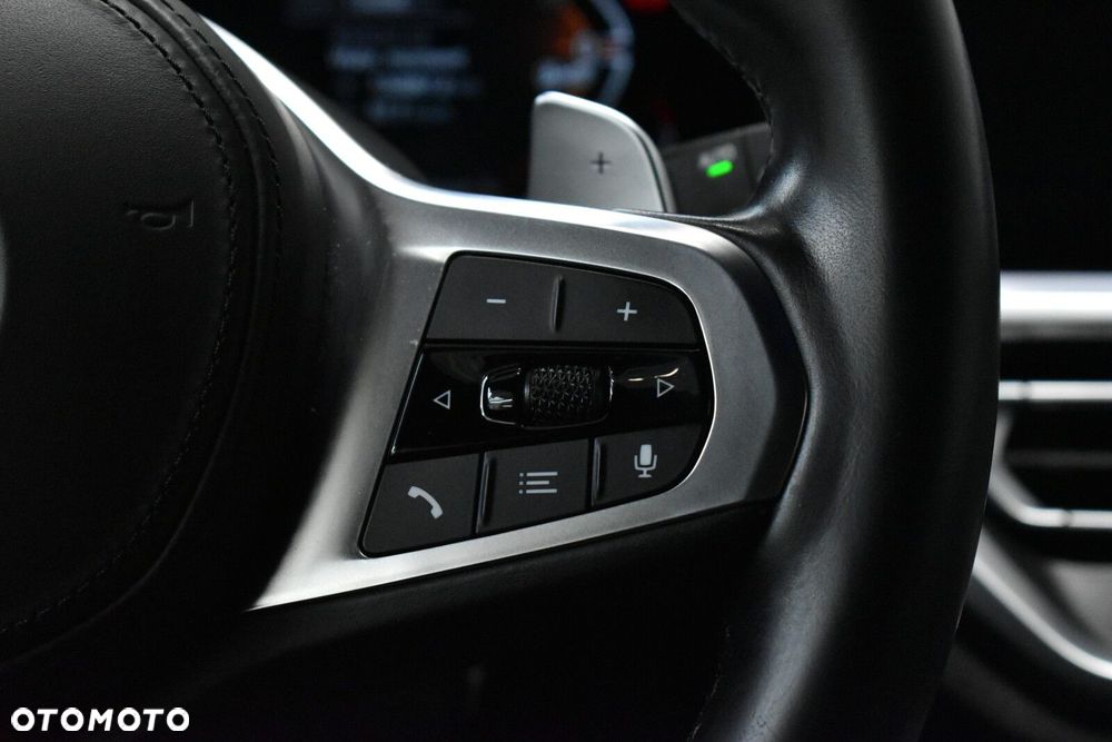 BMW Seria 3 - 13