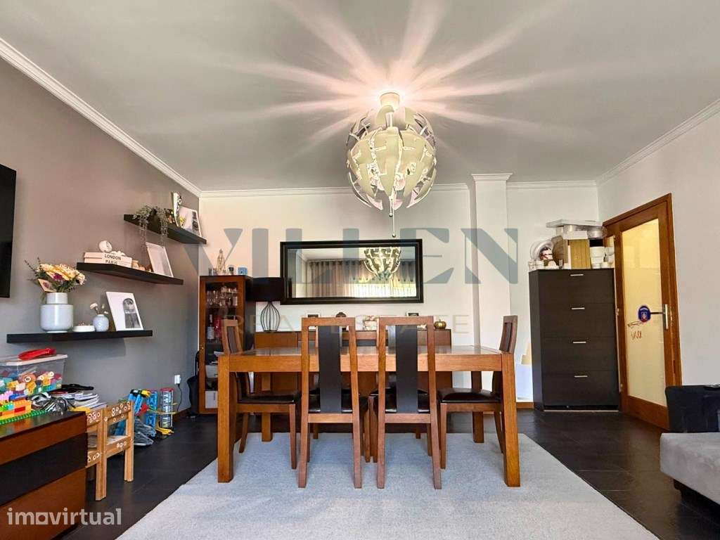 APARTAMENTO T3 RENOVADO | CONFORTO, EFICIÊNCIA E LOCALIZAÇÃO PRIVIL... - Grande imagem: 2/23