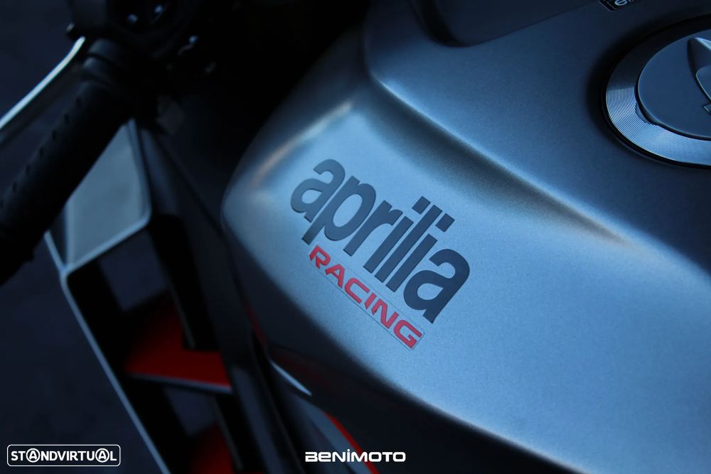 Aprilia RSV 4 - 19