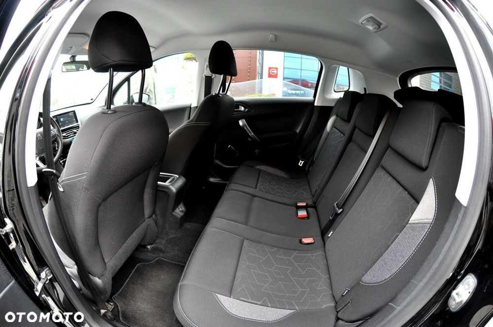 Peugeot 2008 PureTech 82 Style - 9