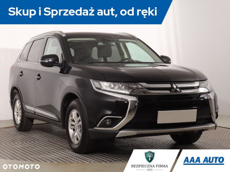 Mitsubishi Outlander - 3
