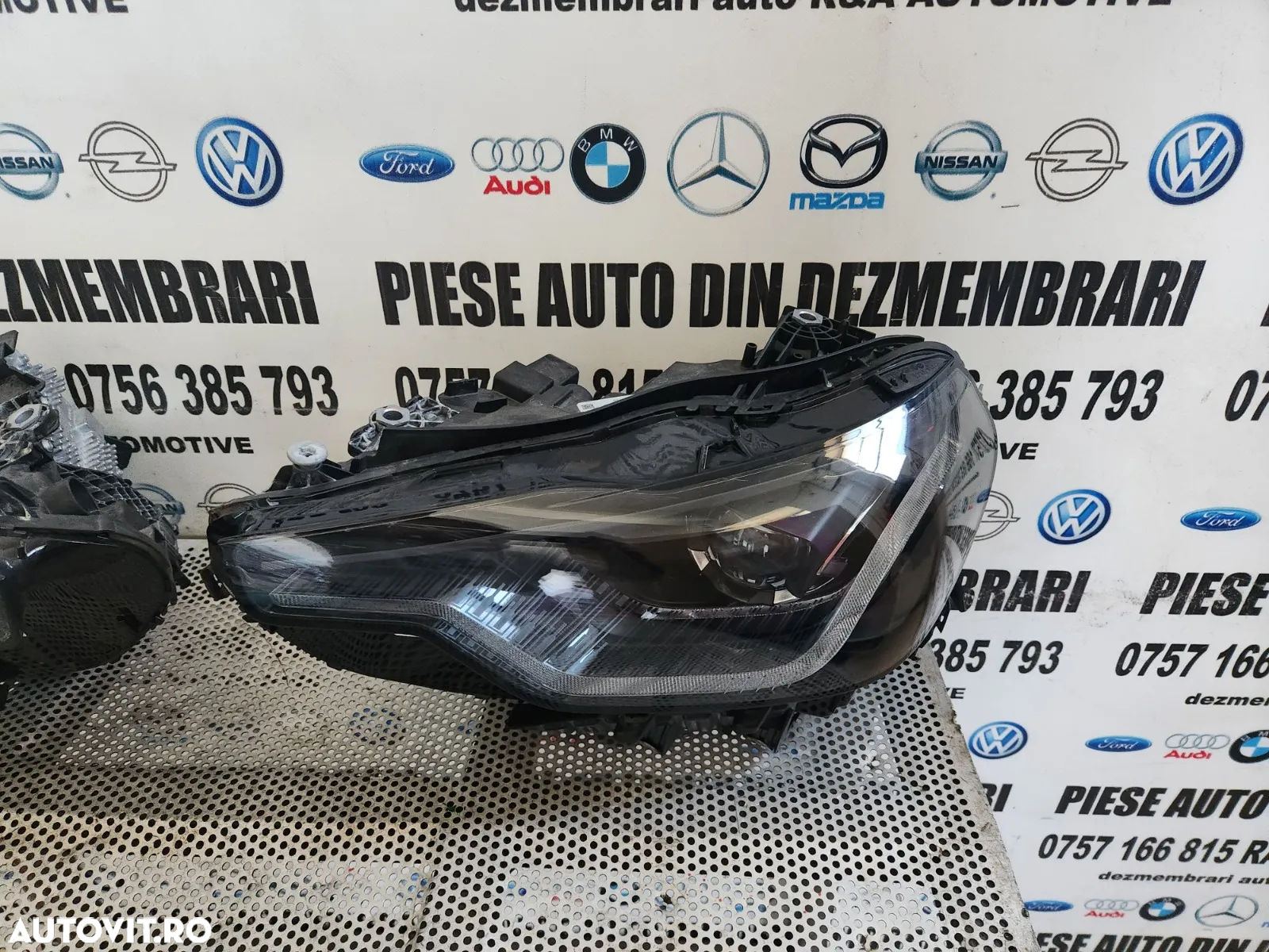 Faruri Far Stanga Dreapta Full LED Bmw G42 G87 Complete Volan Stanga Model SHADOW Impecabile Cod - 6
