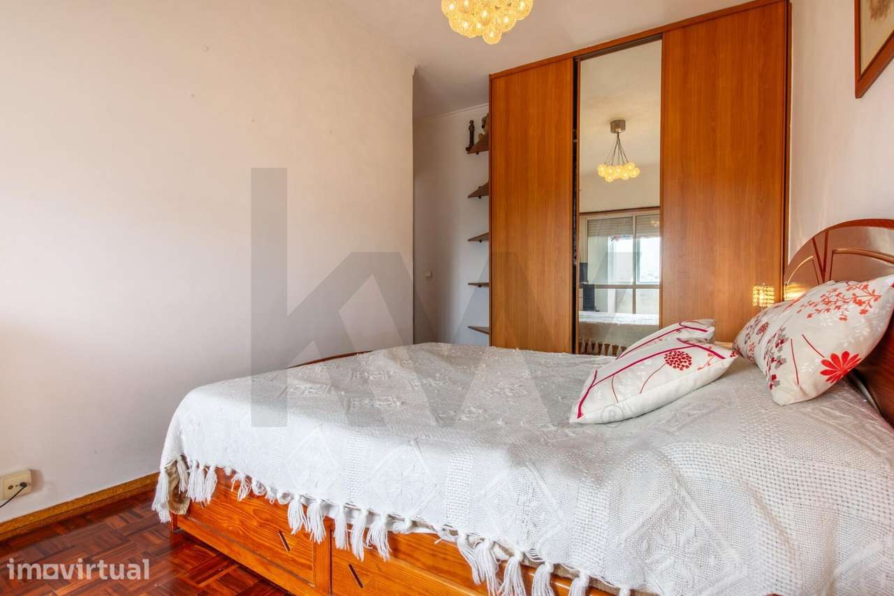 Apartamento T2 na Cova da Piedade com Elevador, Excelente luminosidade - Grande imagem: 5/17