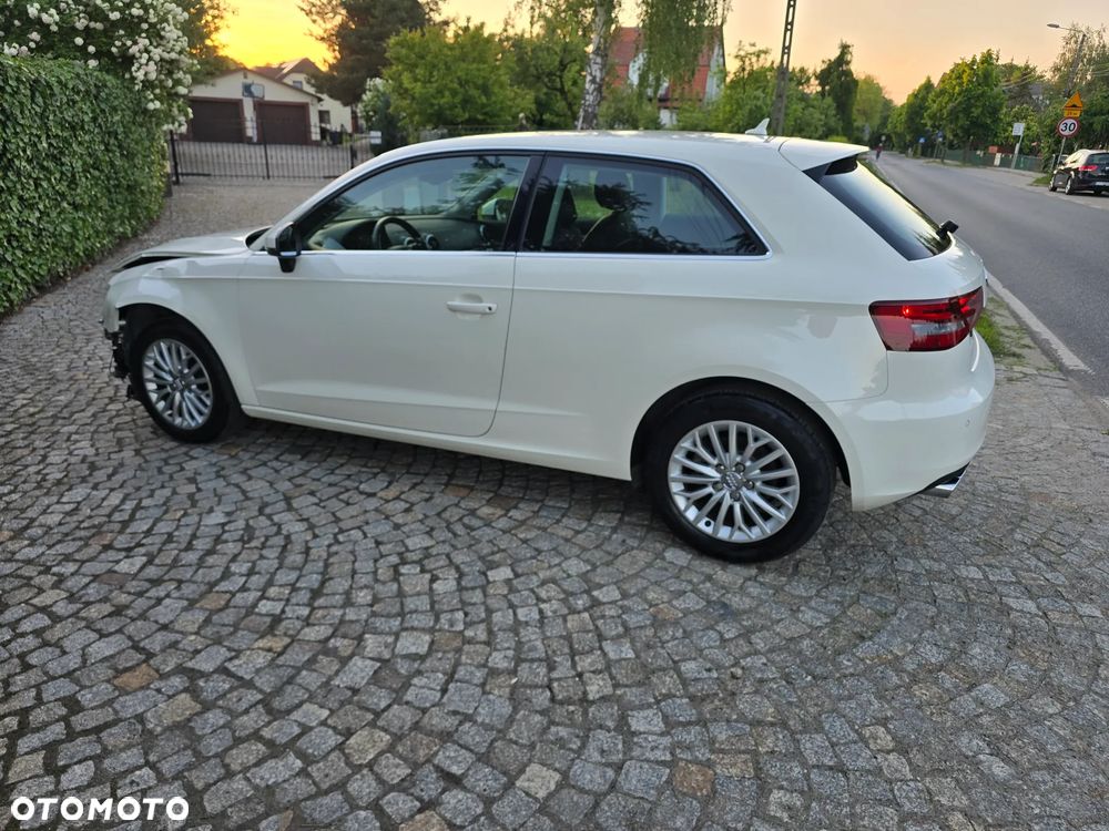 Audi A3 3-drzwiowe 1.4T FSI Attraction - 22